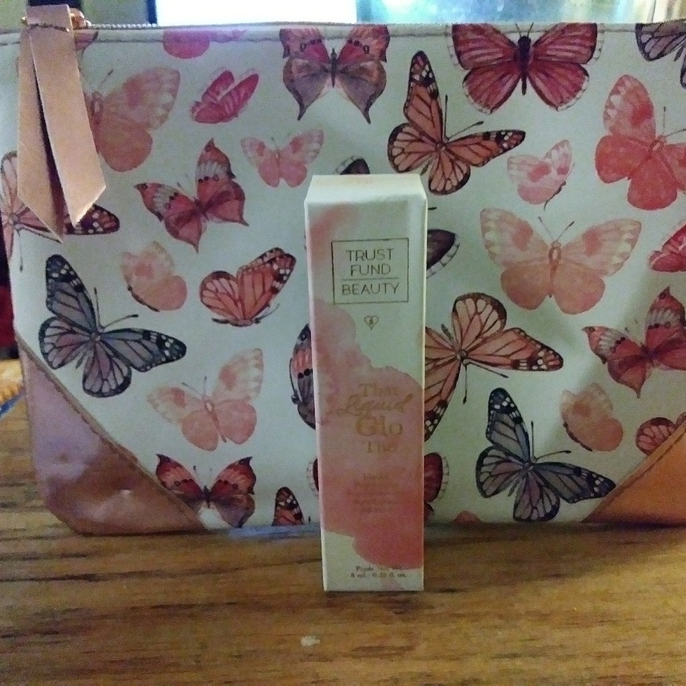 April&may 2018 Ipsy butterfly cosmetics bag